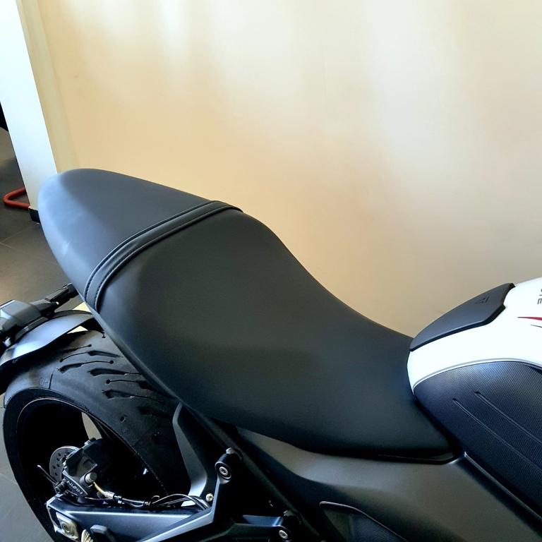 TRIDENT 660