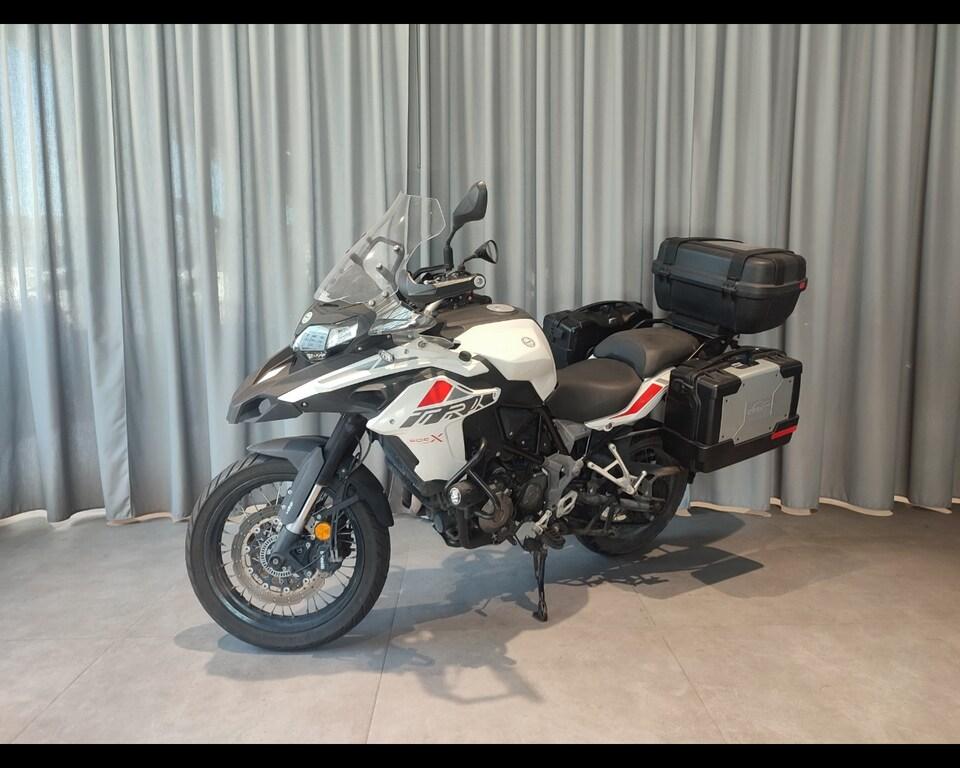 TRK 502