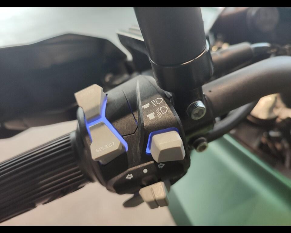 TRK 702