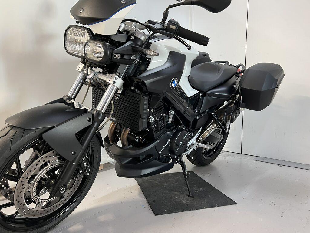 F 800 R