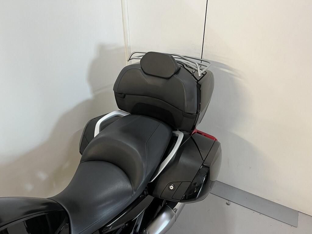 K 1600 B