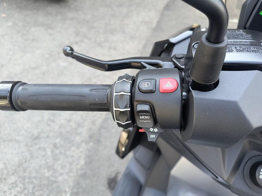 C 400 X