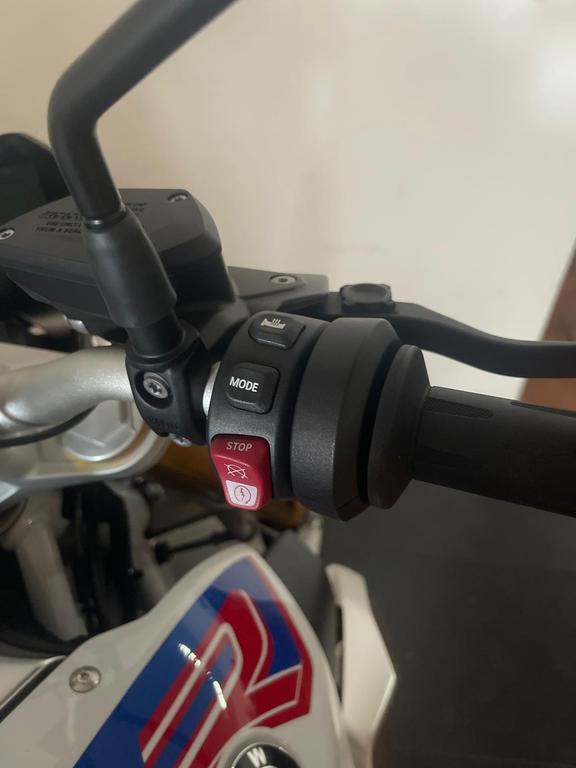 R 1250 R