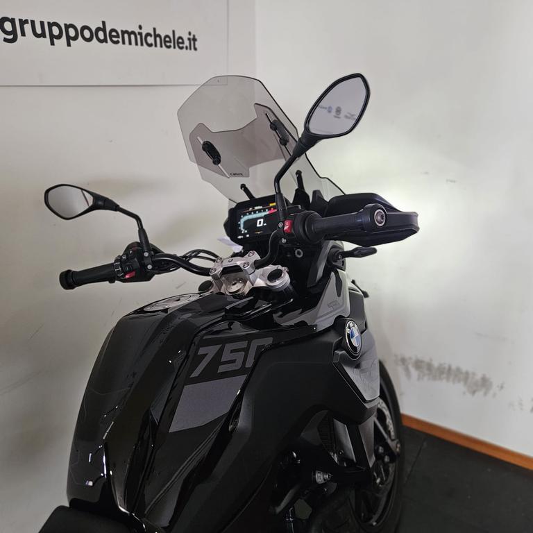 F 750 GS