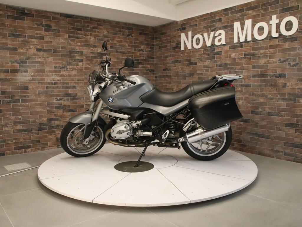 R 1200 R