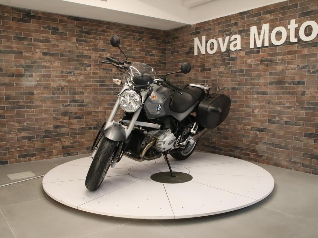R 1200 R