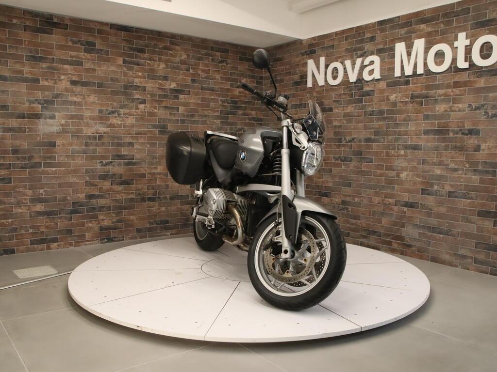 R 1200 R