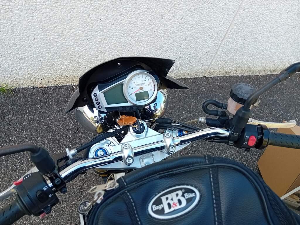 SPEED TRIPLE 1050