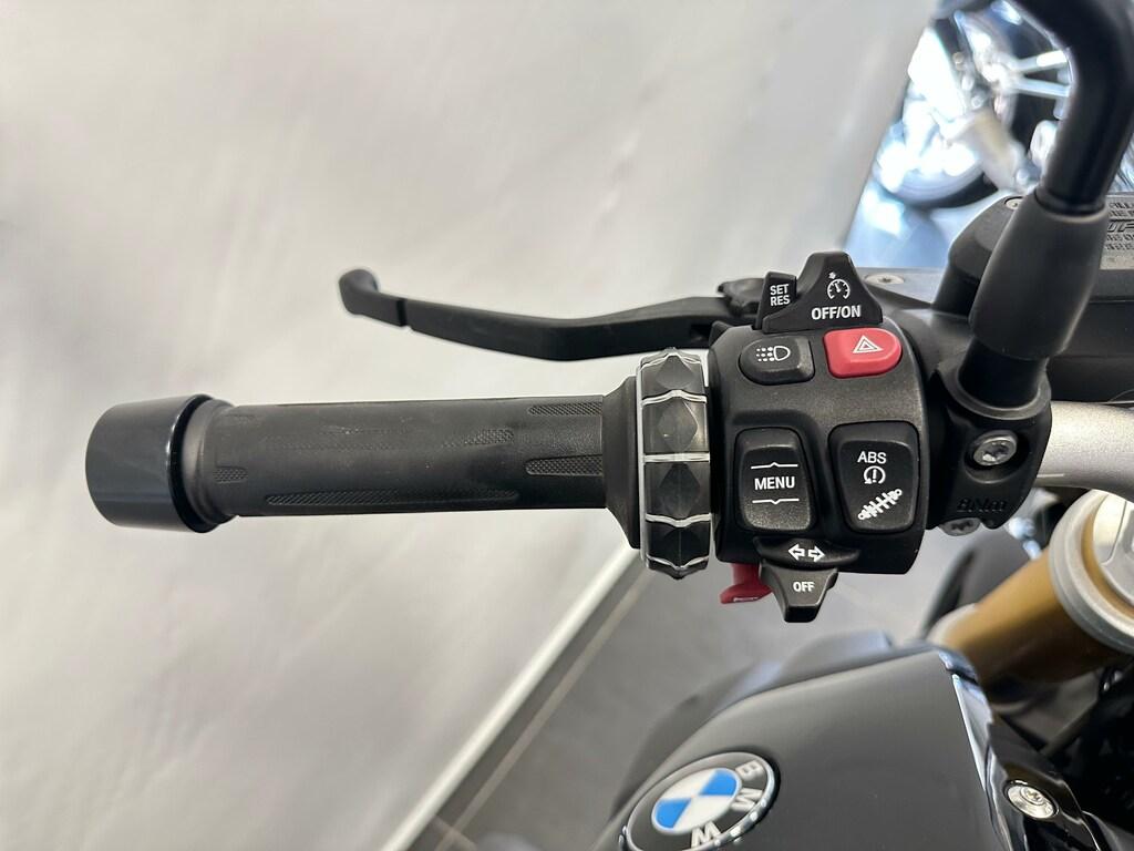 R 1250 R
