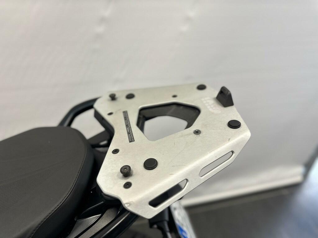 R 1250 R