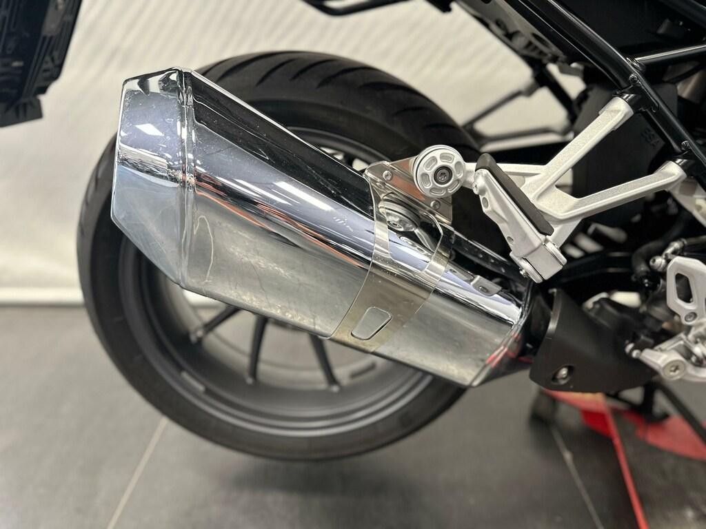 R 1250 R