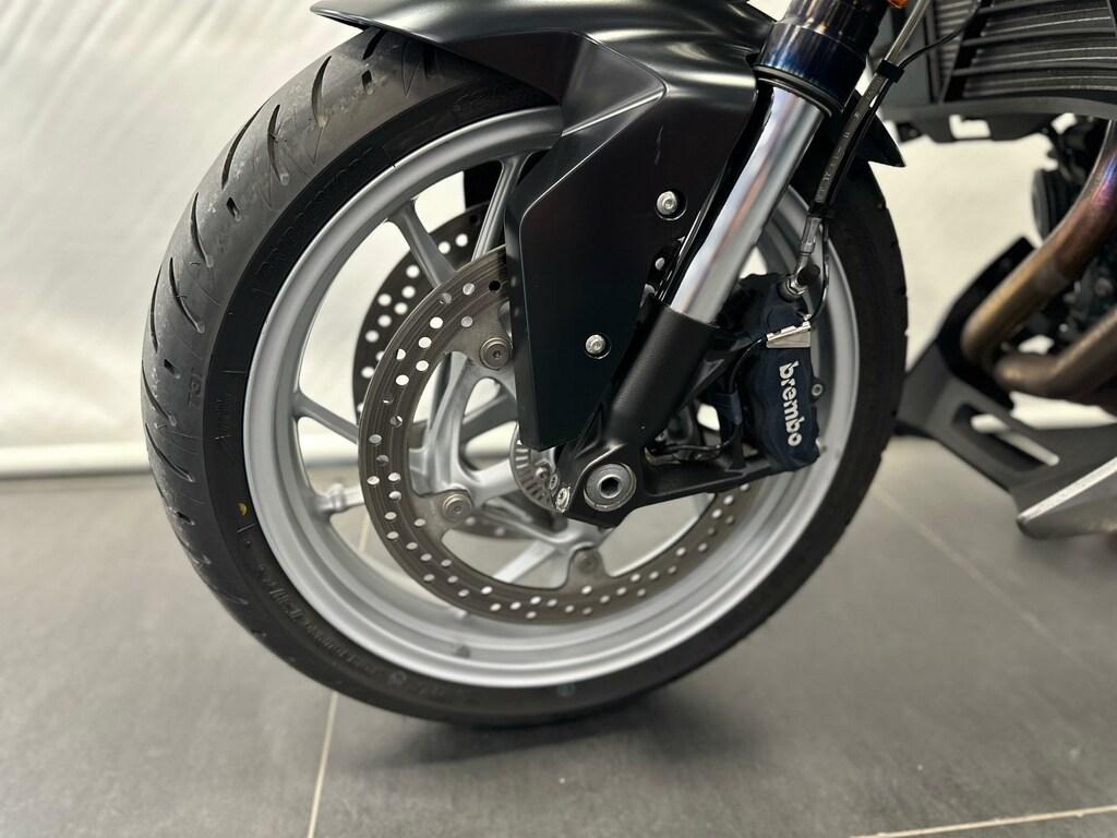 F 900 R