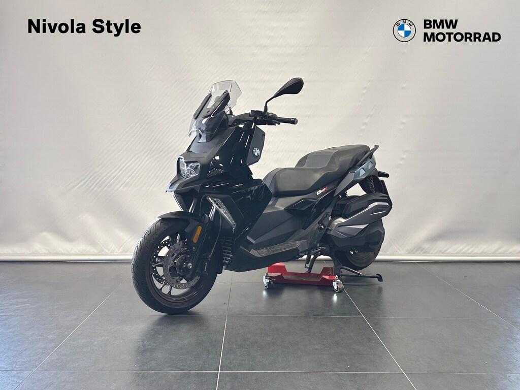 C 400 X