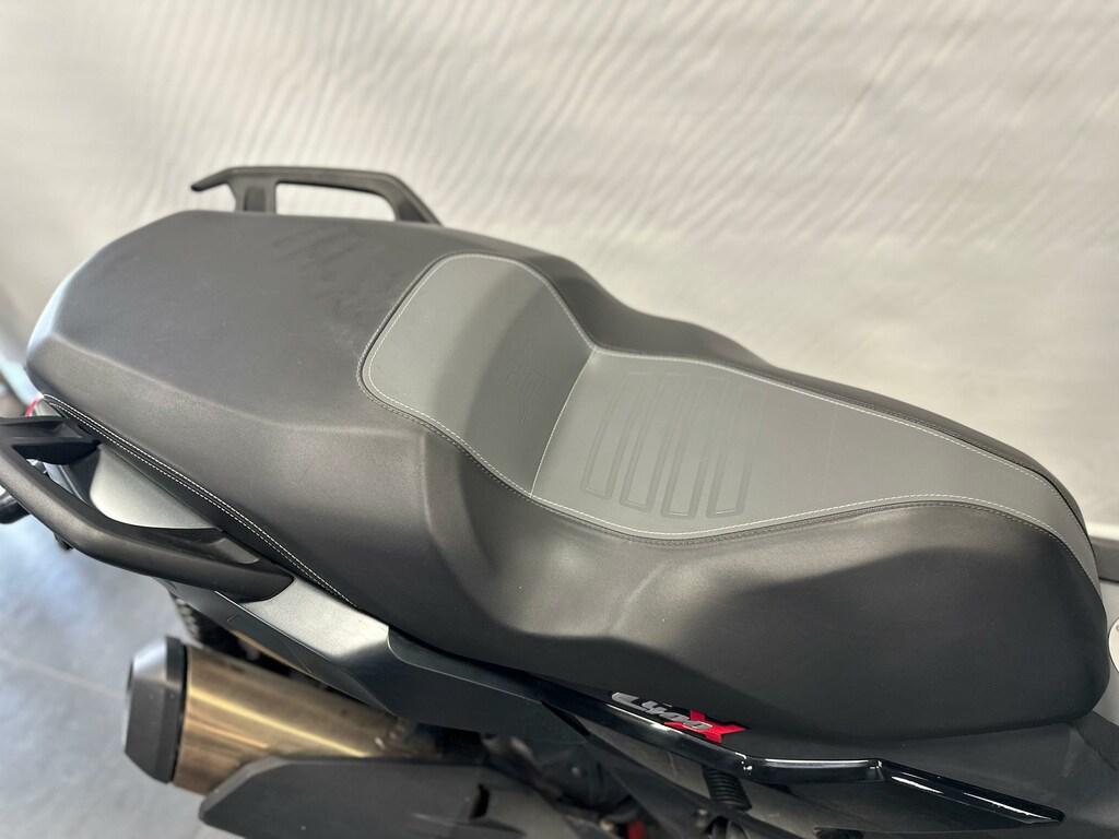 C 400 X
