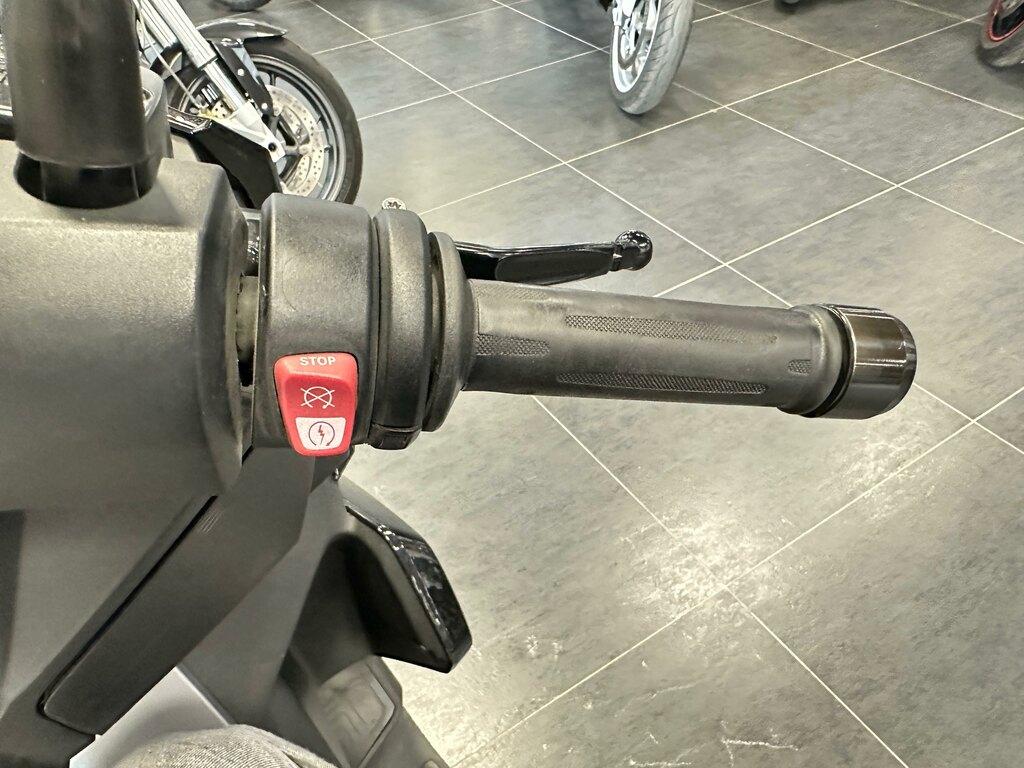 C 400 X