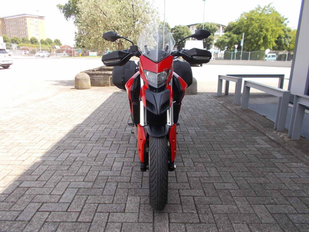 HYPERSTRADA 939