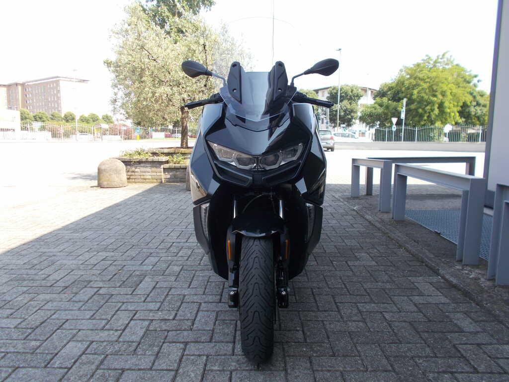 C 400 GT
