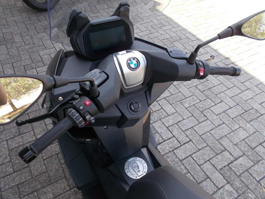 C 400 GT