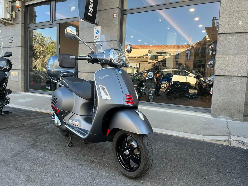 VESPA GTS 300
