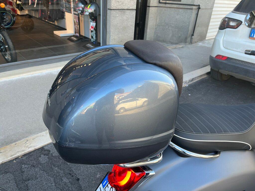 VESPA GTS 300