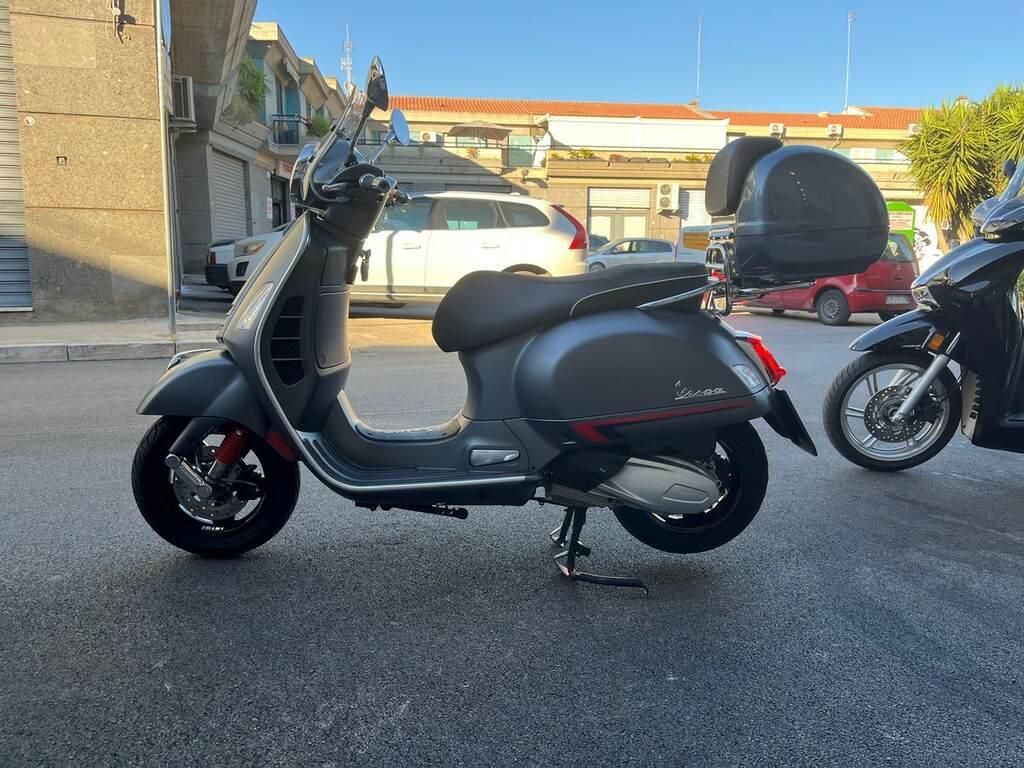VESPA GTS 300