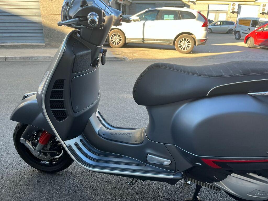 VESPA GTS 300