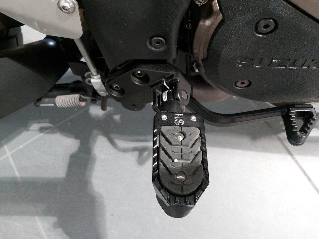 V-STROM 1050