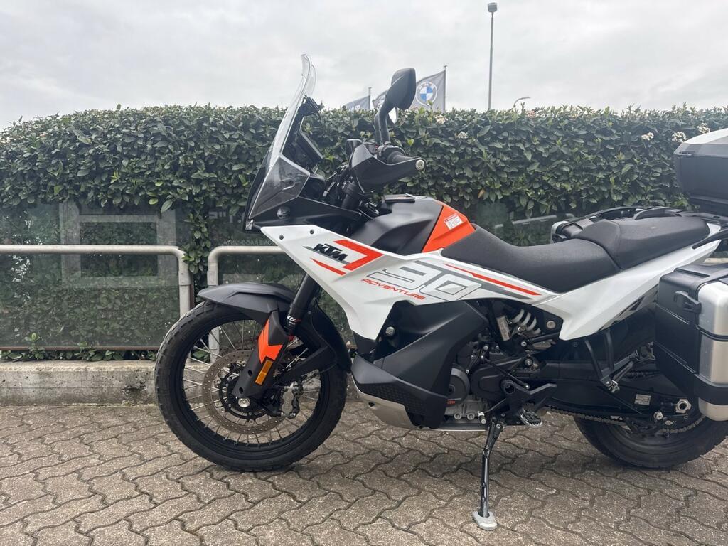 790 ADVENTURE