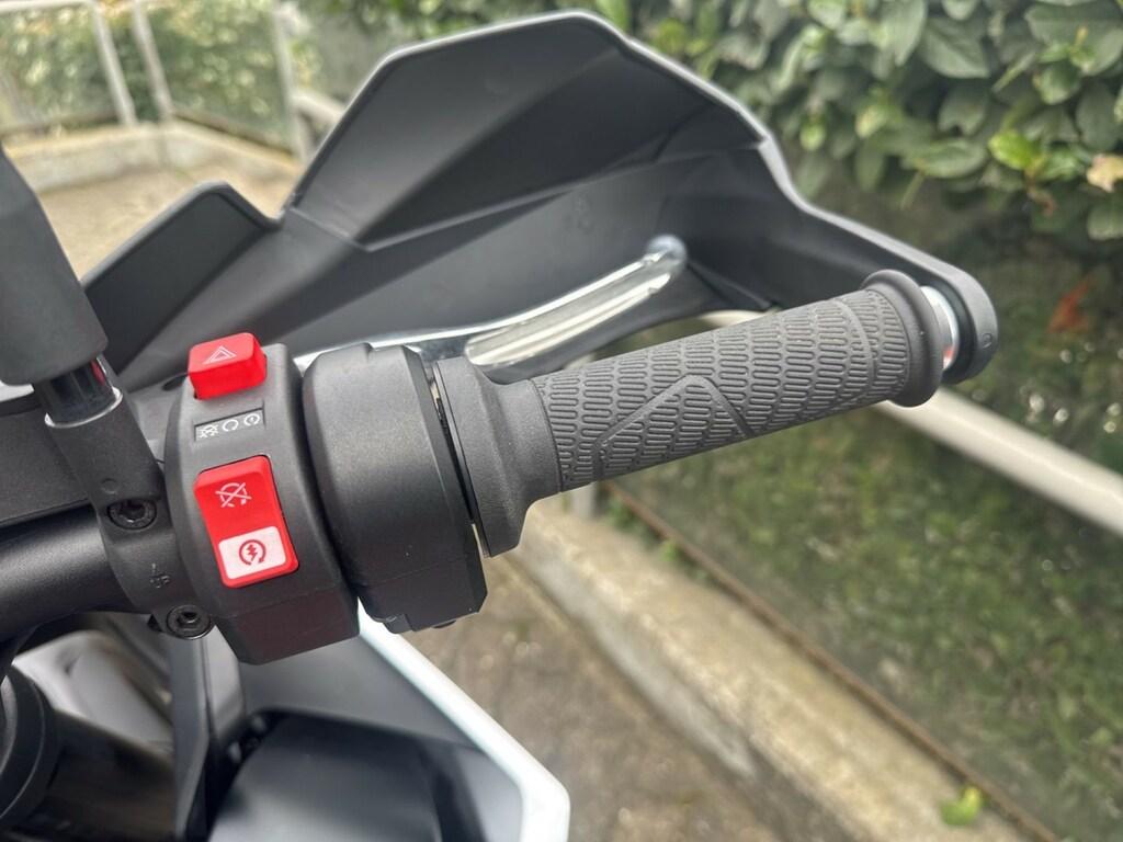 790 ADVENTURE
