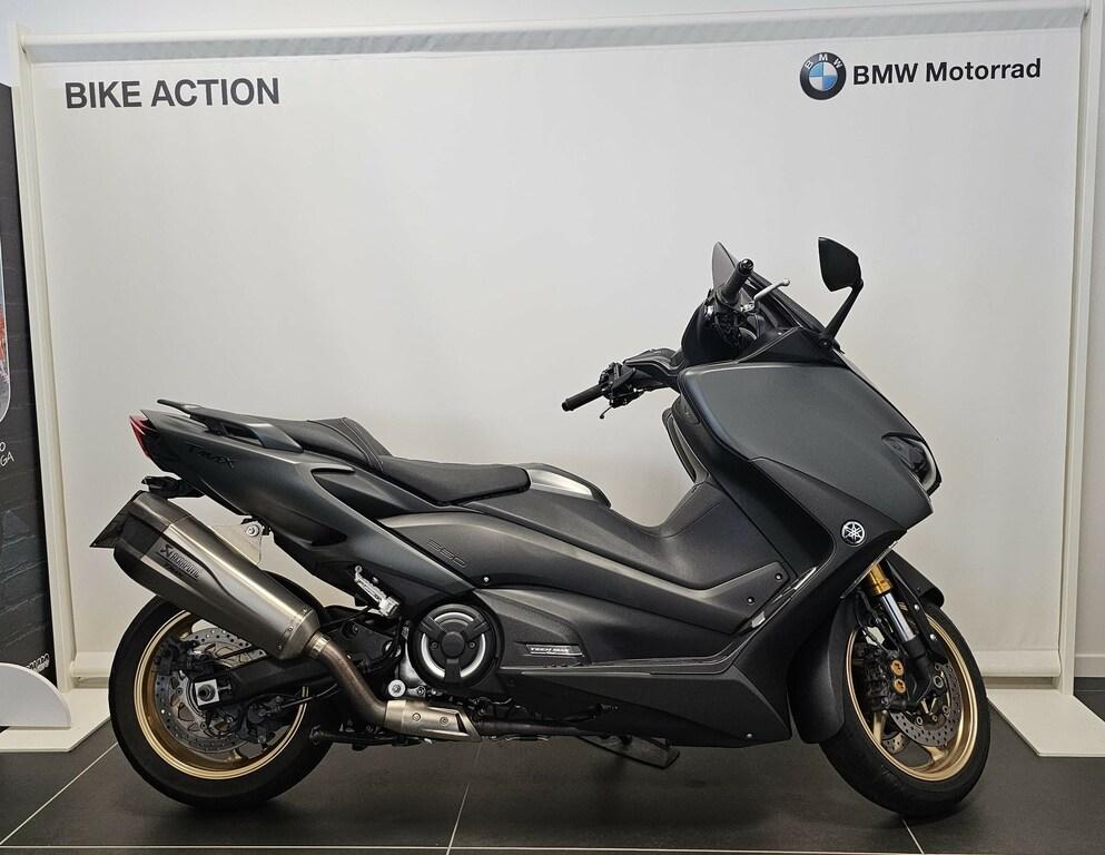 T-MAX 560