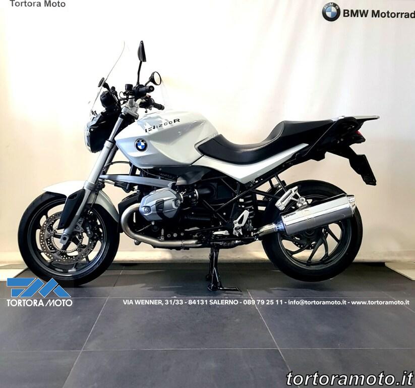 R 1200 R