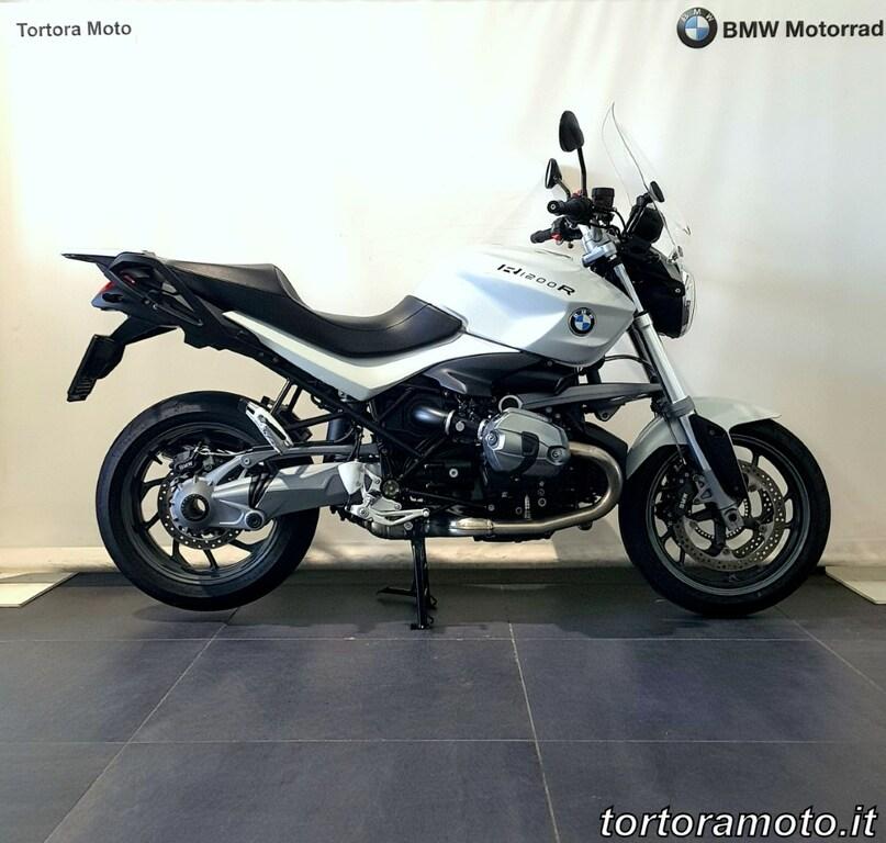 R 1200 R