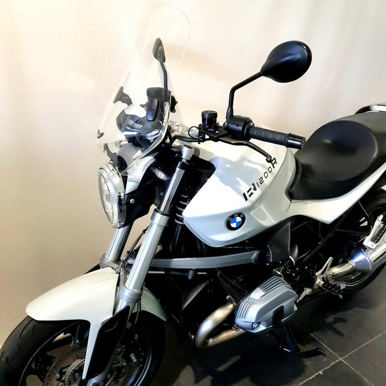 R 1200 R