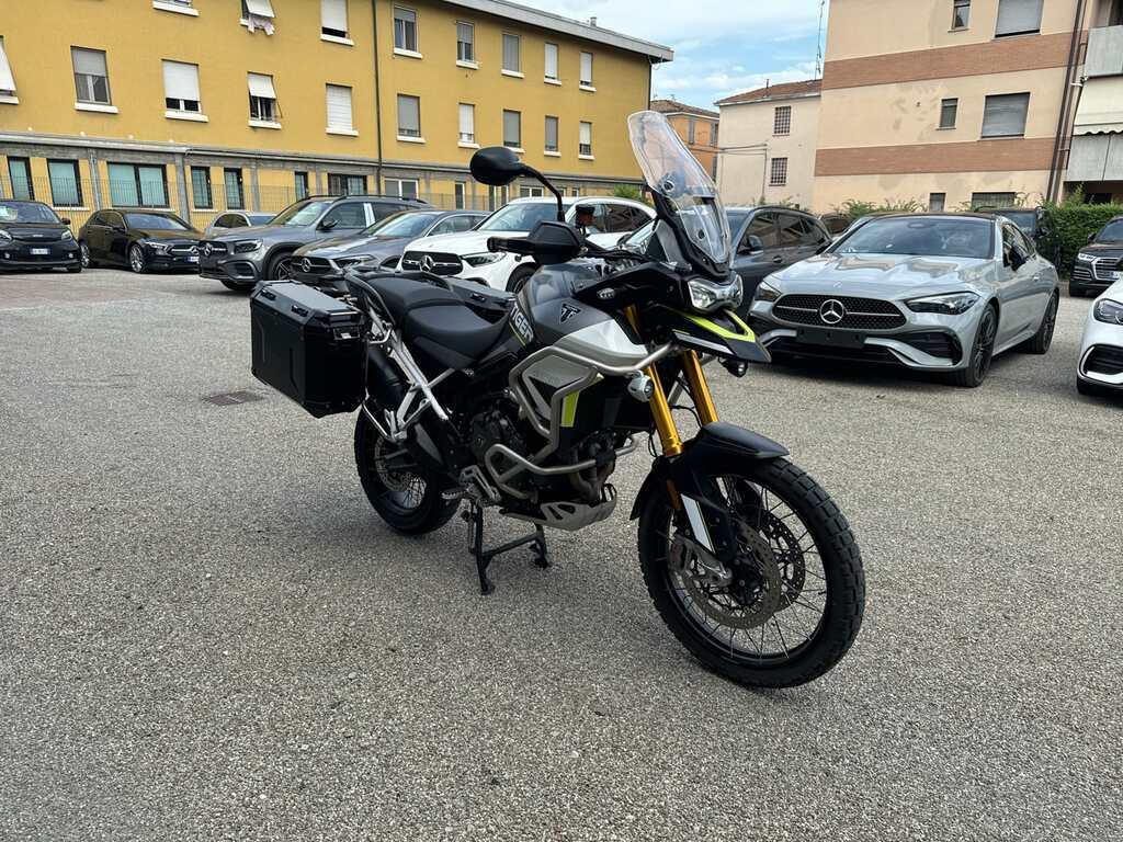 TIGER 900