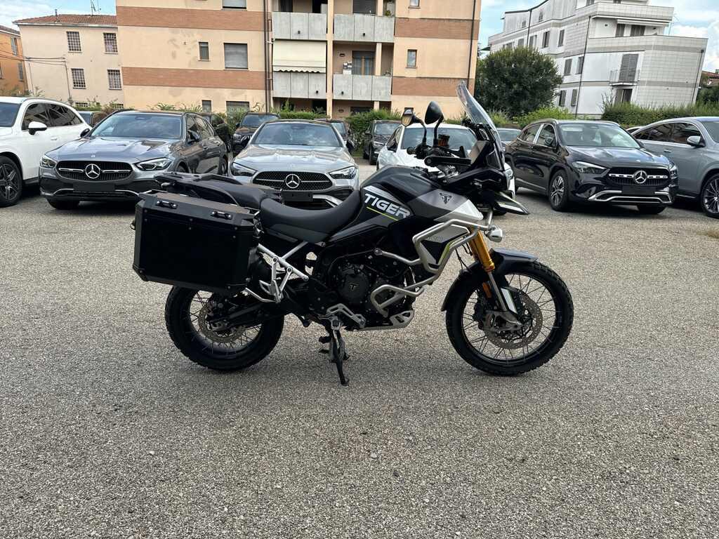 TIGER 900