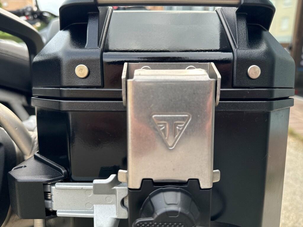 TIGER 900