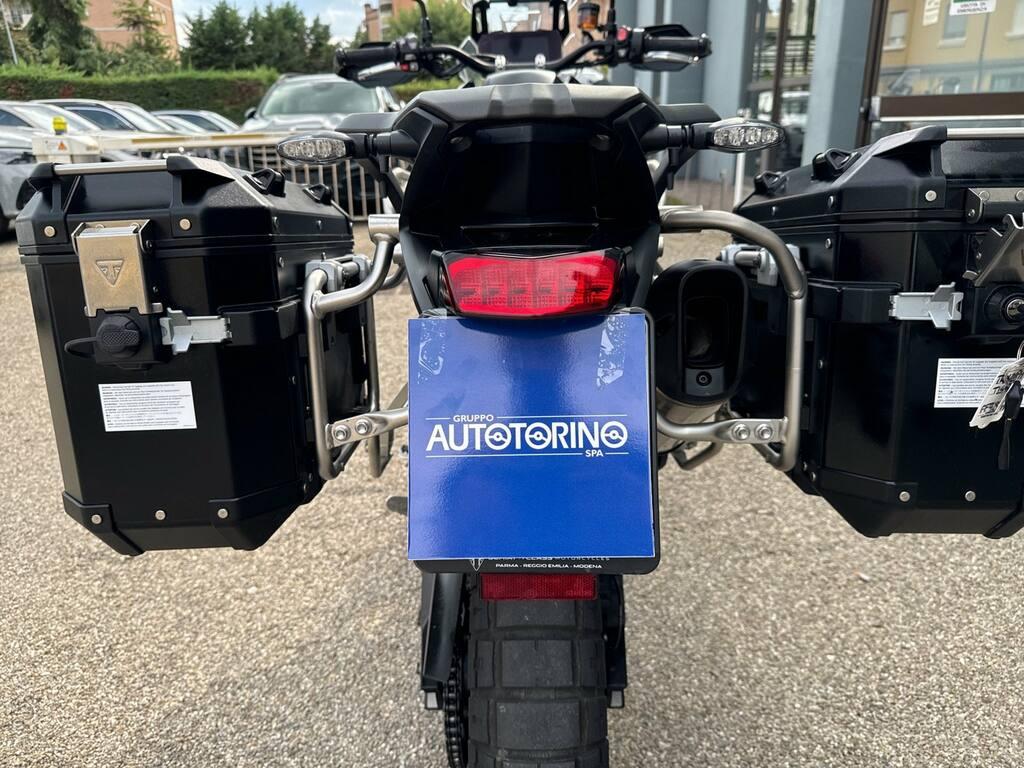 TIGER 900