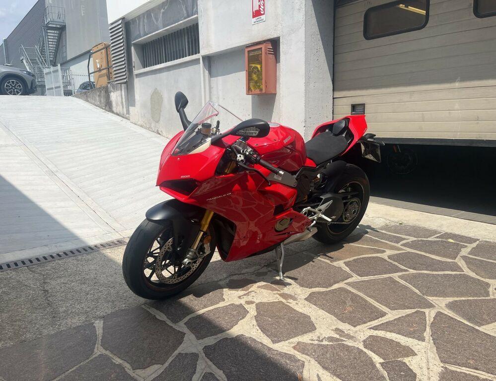PANIGALE V4