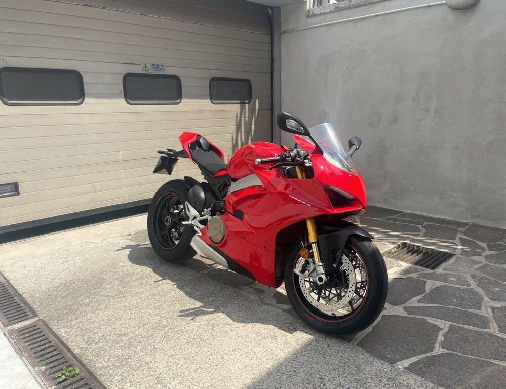 PANIGALE V4