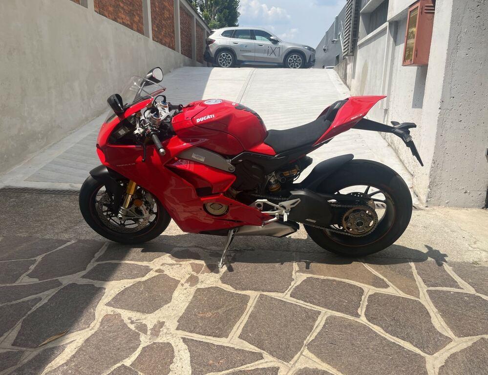 PANIGALE V4
