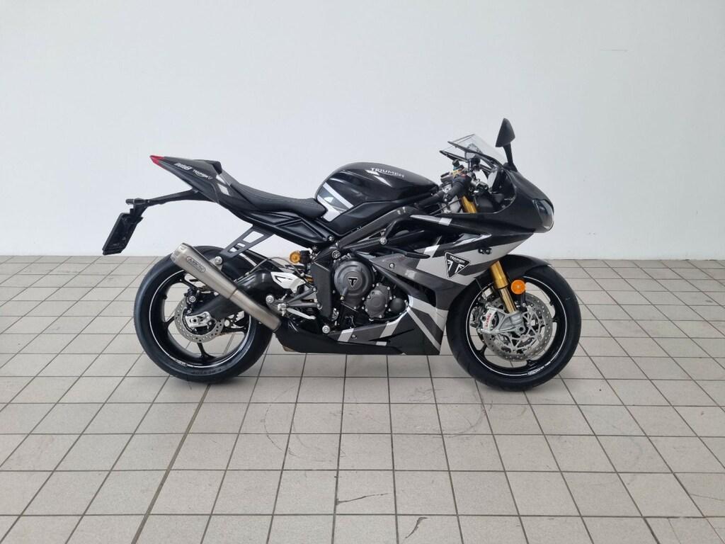 DAYTONA 765