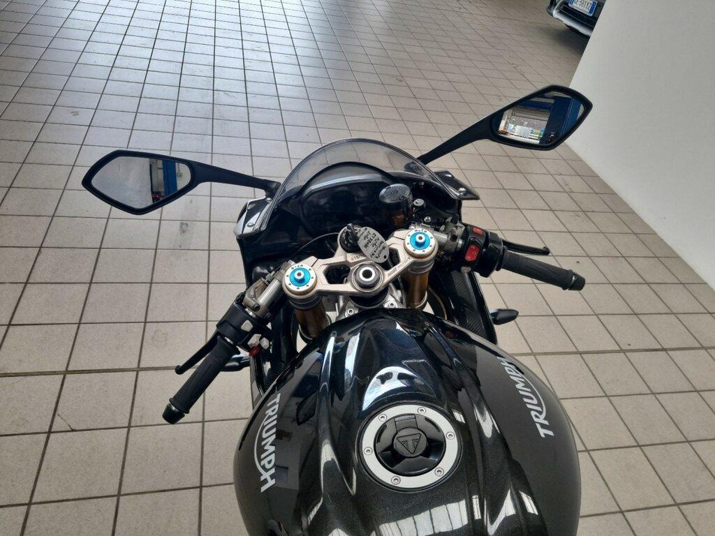 DAYTONA 765