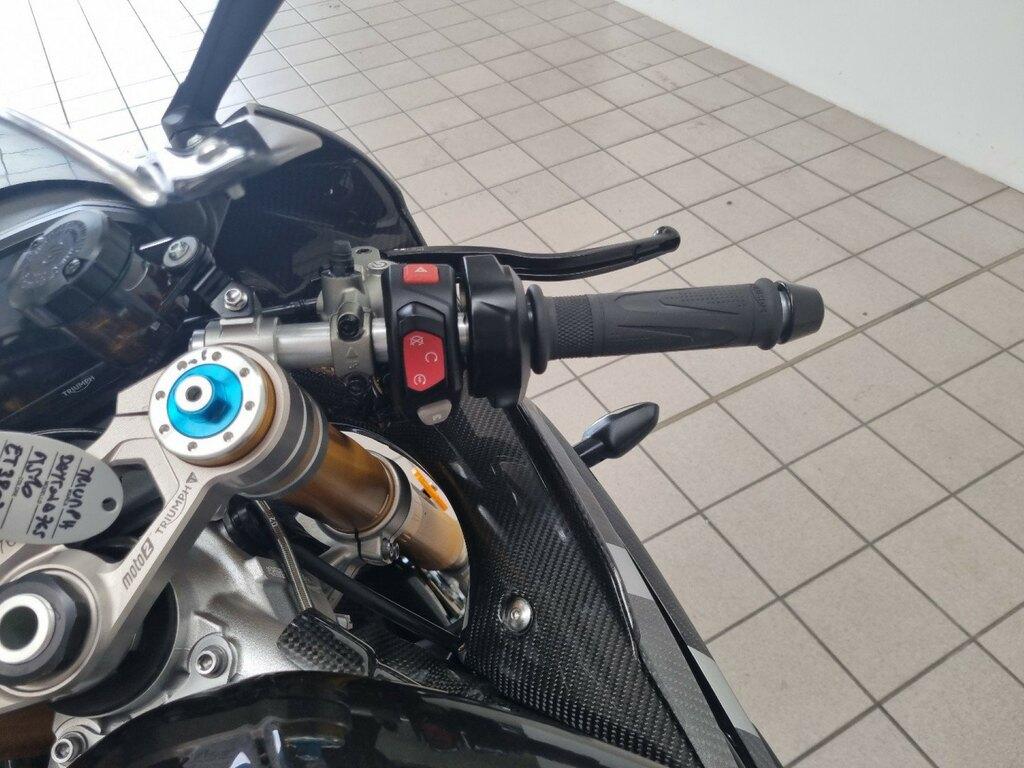 DAYTONA 765