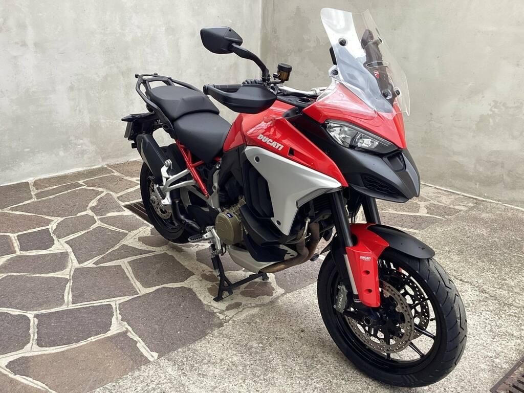 MULTISTRADA V4