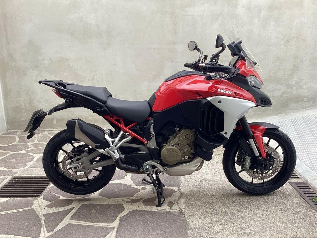 MULTISTRADA V4