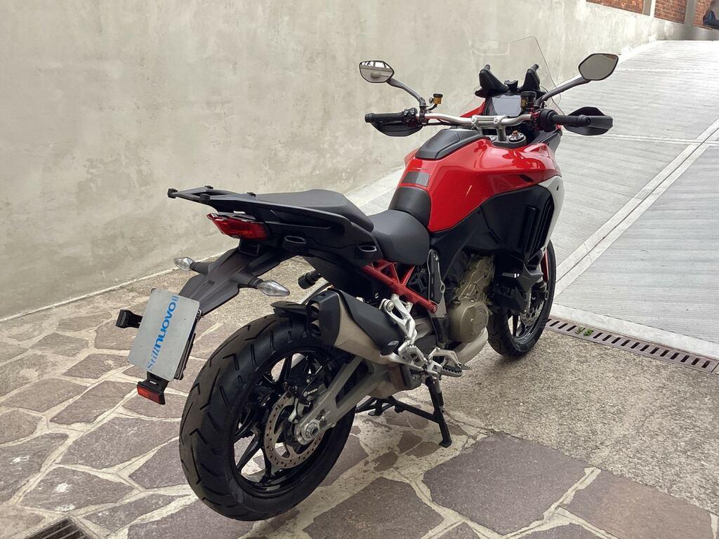 MULTISTRADA V4