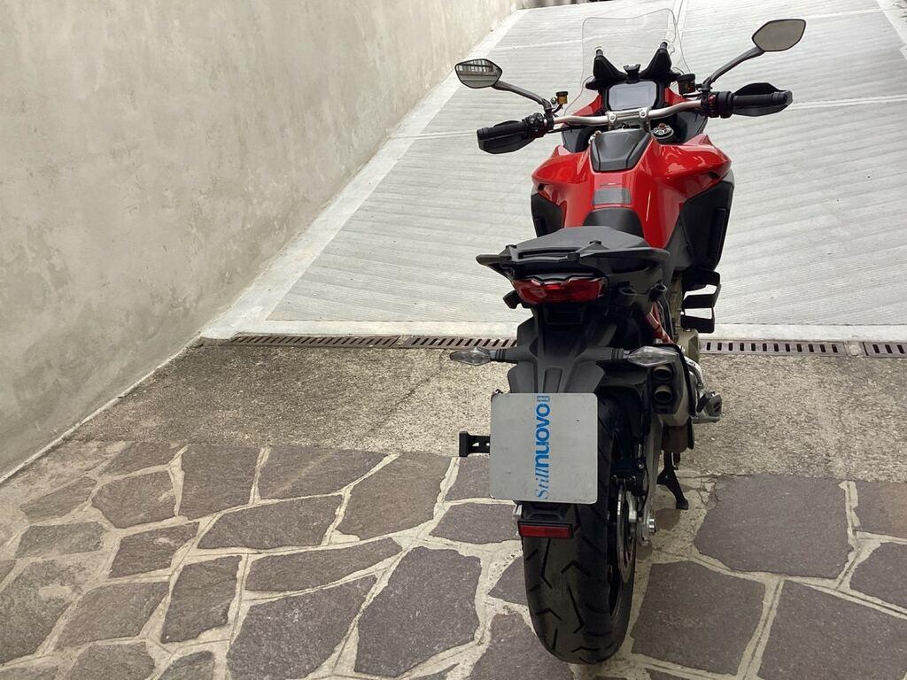 MULTISTRADA V4