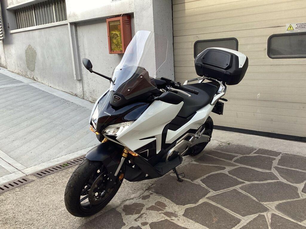FORZA 750