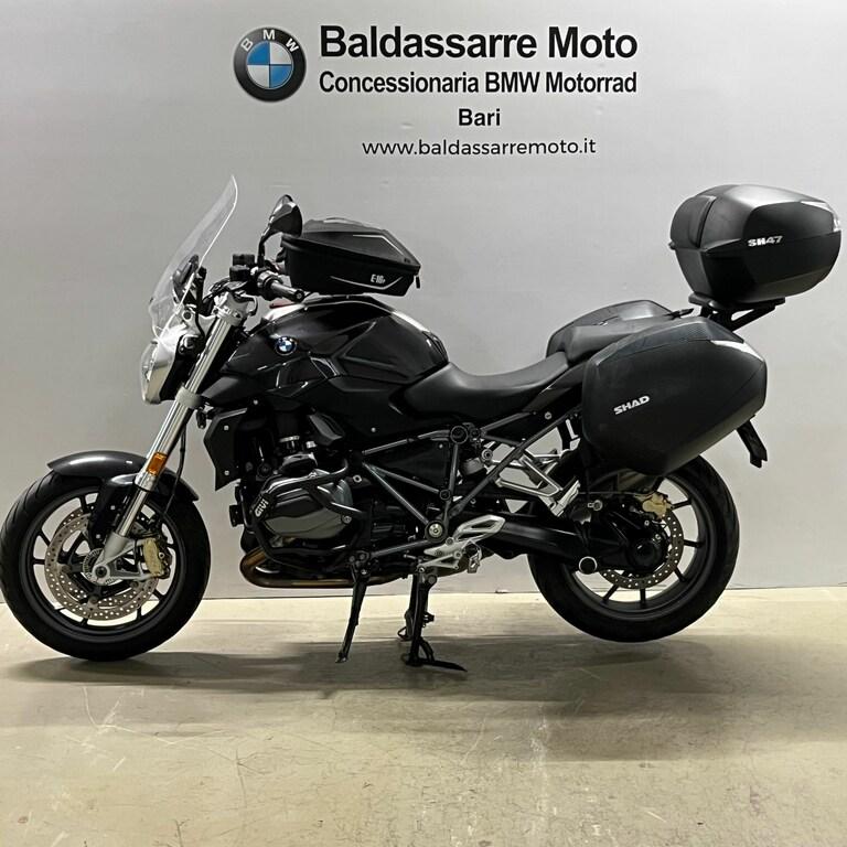 R 1200 R
