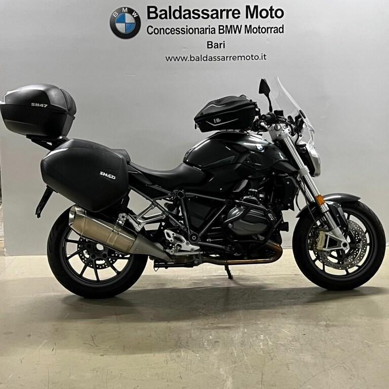 R 1200 R